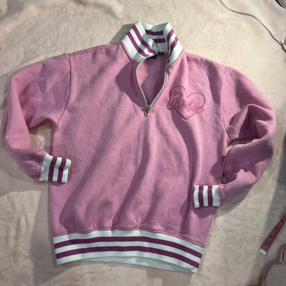 Barbie Sweater Women's smallPink 1/4 Zip Pullover Mock Neck Embroidered‎ Logo184